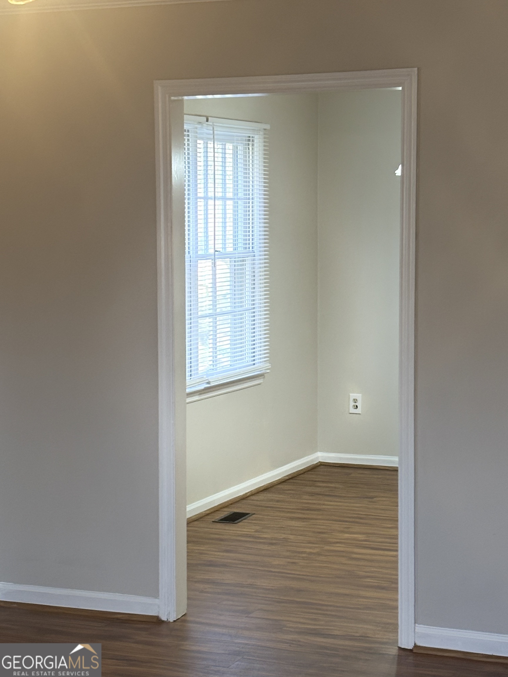 256 Frederick Drive Athens, GA 30607 - Photo 5 of 33