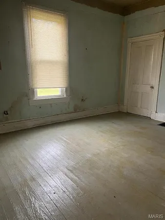 $35,000 | 326 Job Street, East Alton, IL 62024