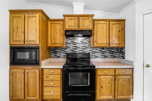 $429,900 | 749 Northeast North Avenue, Wilbur, WA 99185