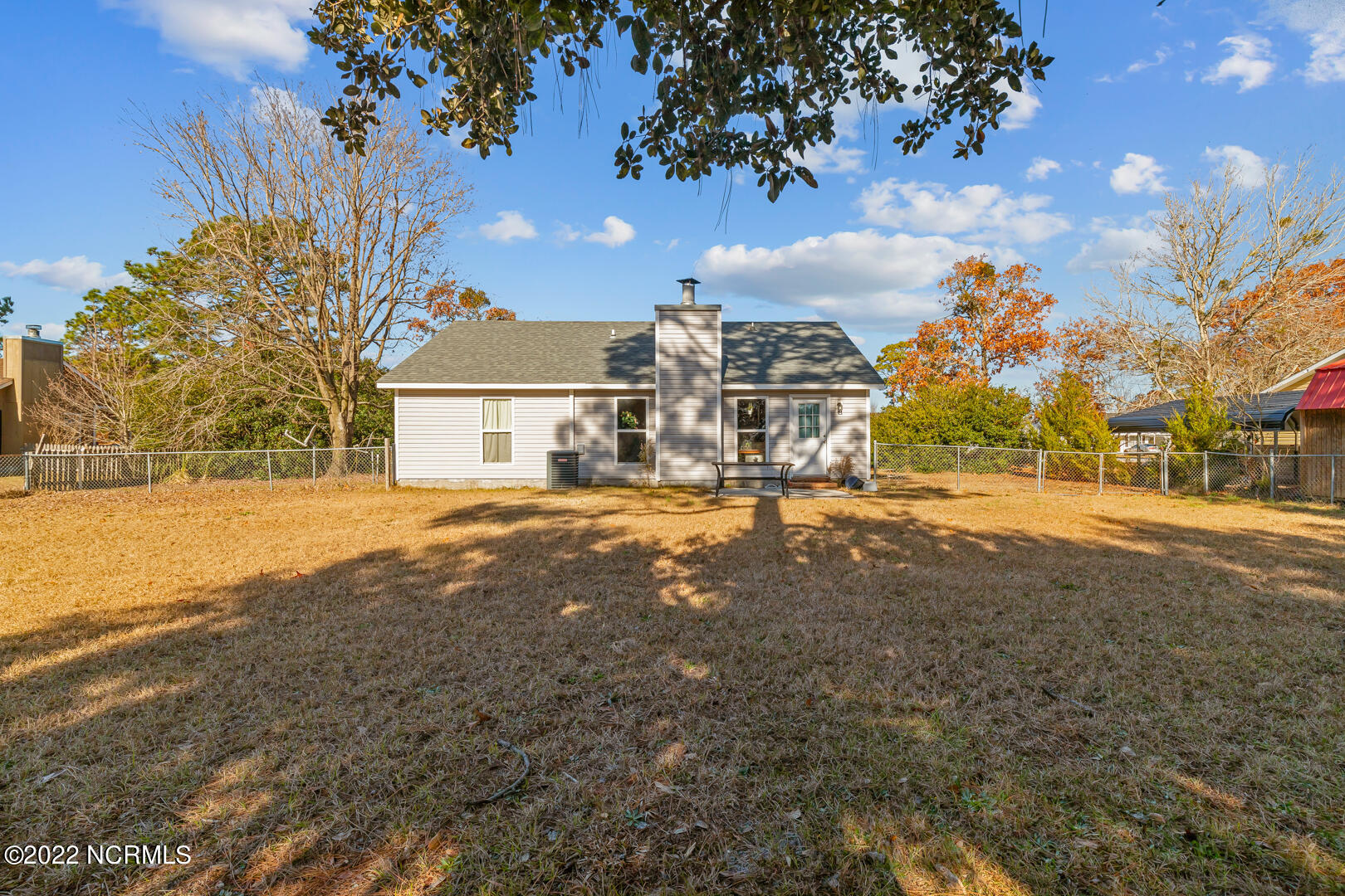 304 Crown Point Road Hubert, NC 28539 - Photo 27 of 29 27 (1)