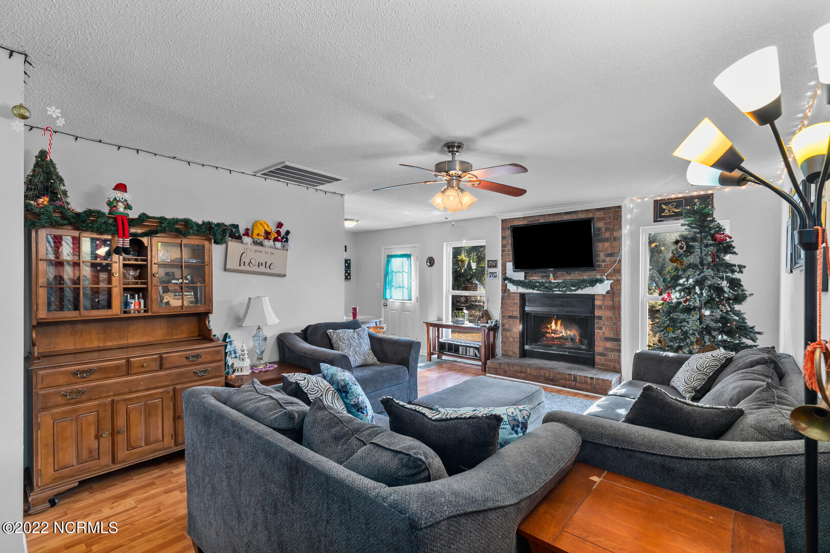 304 Crown Point Road Hubert, NC 28539 - Photo 8 of 29 8 (1)