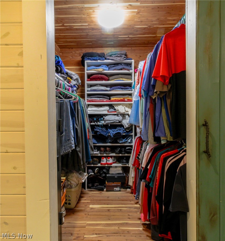 179 Lane Road Vincent, OH 45784 - Photo 28 of 35 Master closet