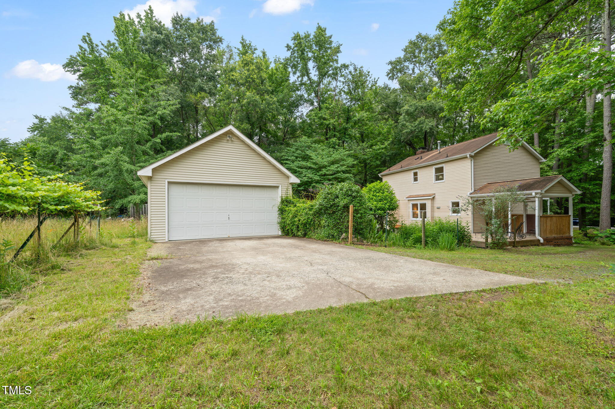 20 Timberlyne Road Chapel Hill, NC 27514 - Photo 32 of 46 39-web-or-mls-untitled-166