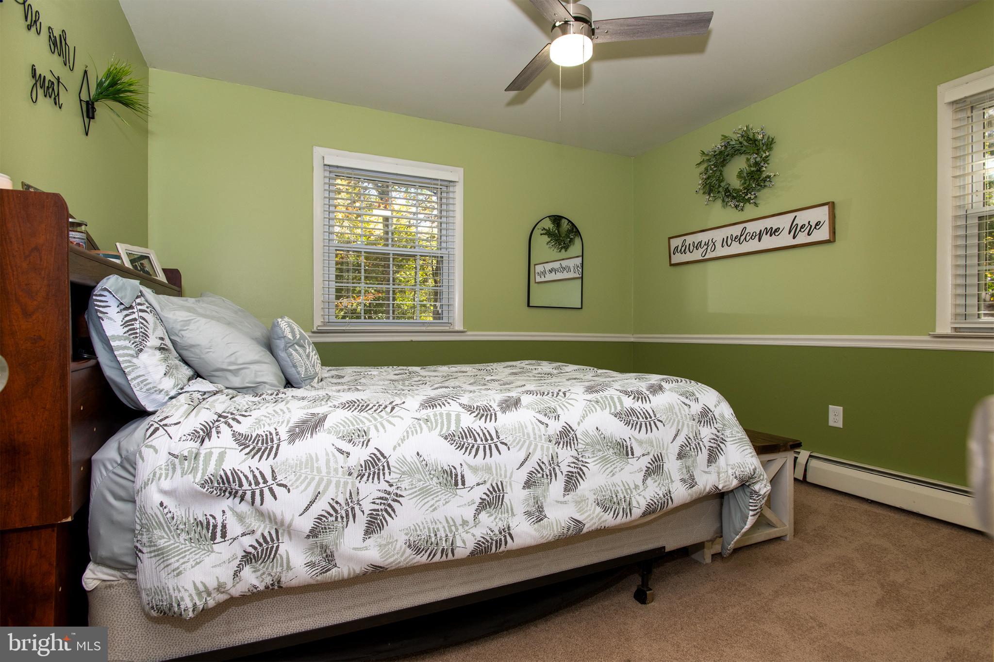 32 Ohio Trail Medford, NJ 08055 - Photo 14 of 25 a bed sitting in a bedroom next to a window