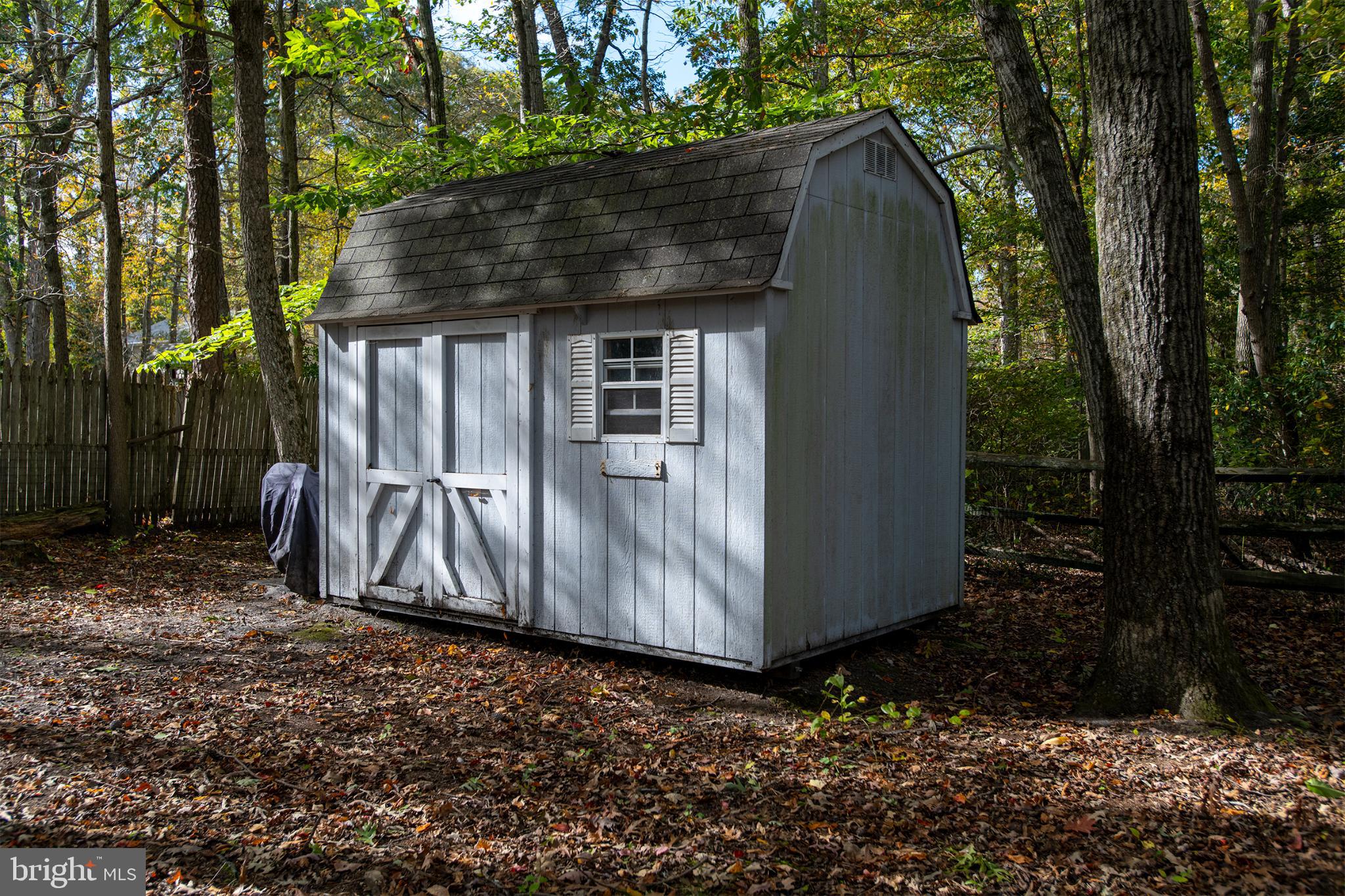 32 Ohio Trail Medford, NJ 08055 - Photo 25 of 25 a backyard of a house with lots of green space