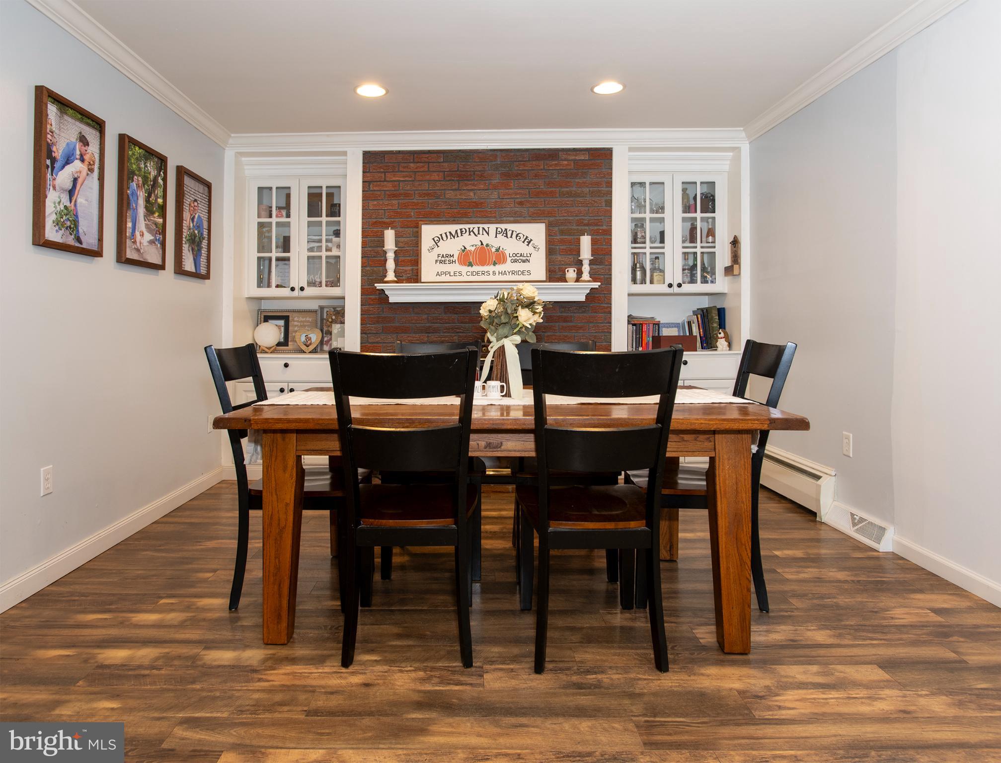 32 Ohio Trail Medford, NJ 08055 - Photo 5 of 25 a view of a dining room with furniture