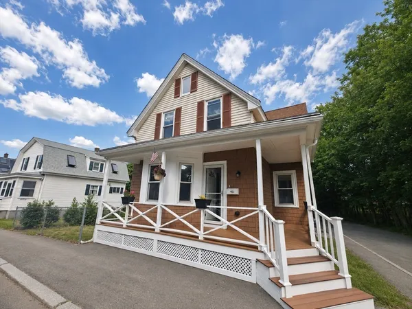 $499,995 | 79 Lawrence Street, Salem, MA 01970