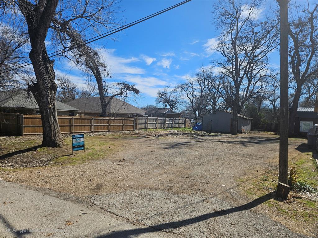 4422 North Ottawa Road Dallas, TX 75212 - Photo 1 of 6 a view of outdoor space with city view