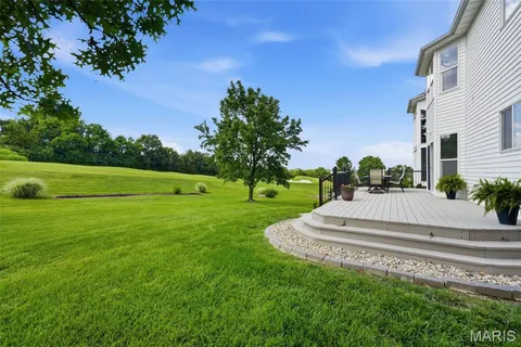 $625,000 | 444 Eagle Pointe Landing Drive, Eureka, MO 63025