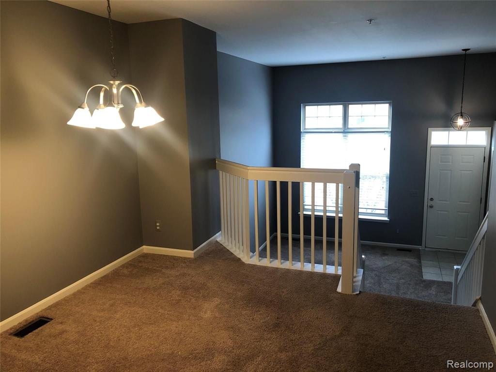 16942 Farmington Road, Unit 24 Livonia, MI 48154 - Photo 7 of 20