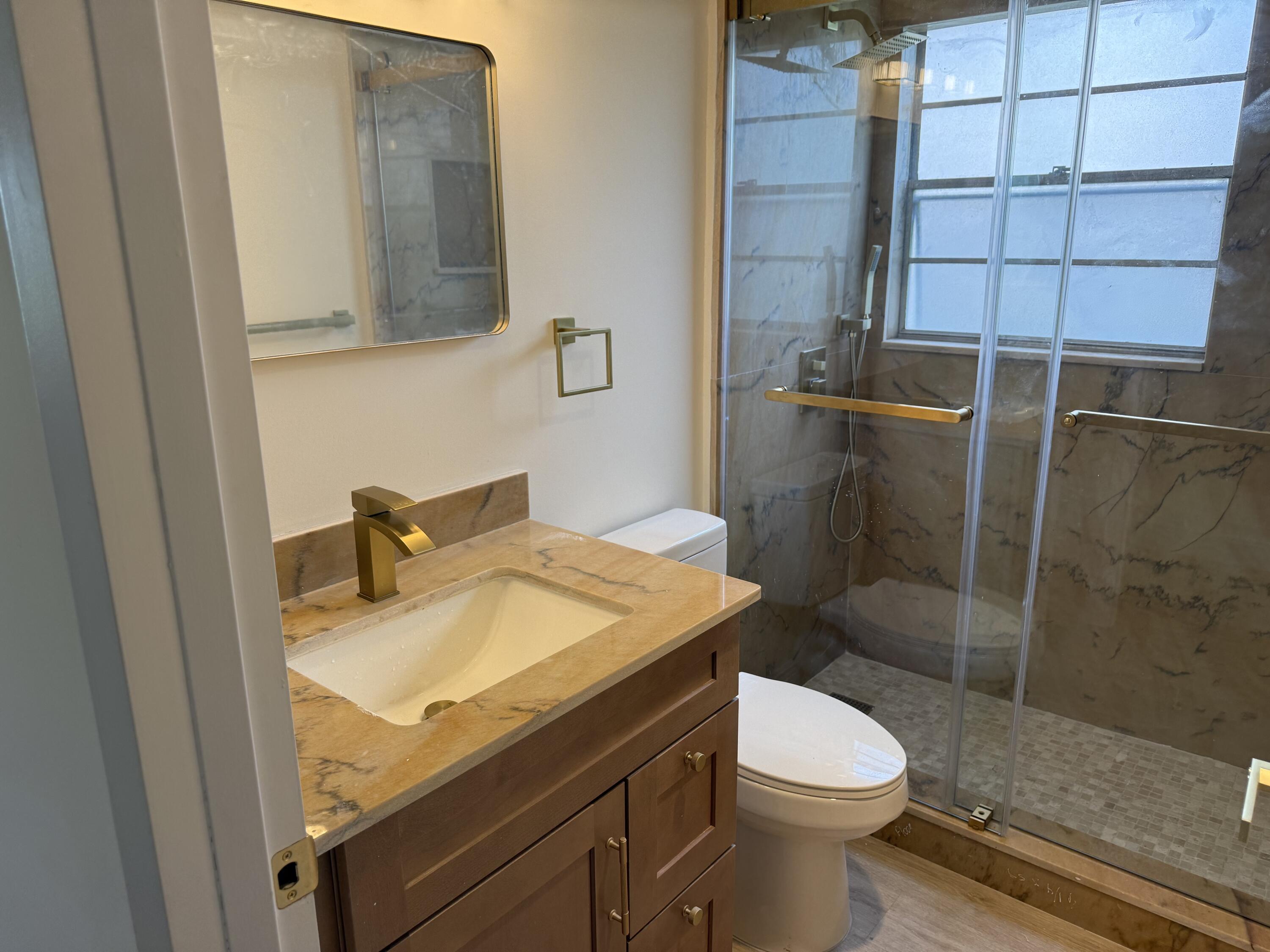47 Preston F, Unit 47 Boca Raton, FL 33434 - Photo 3 of 10 IMG_5447
