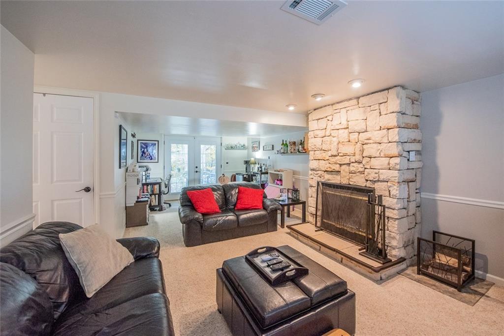 640 Blue Ridge Road Pittsburgh, PA 15239 - Photo 16 of 24 Gallery Image 16