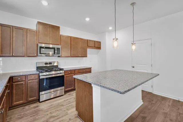 $455,390 | 1315 Windance Lake Drive, Loganville, GA 30052