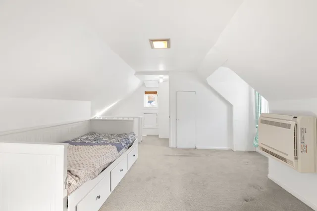 $799,000 | 331 Granby Road, Lake Forest, IL 60045