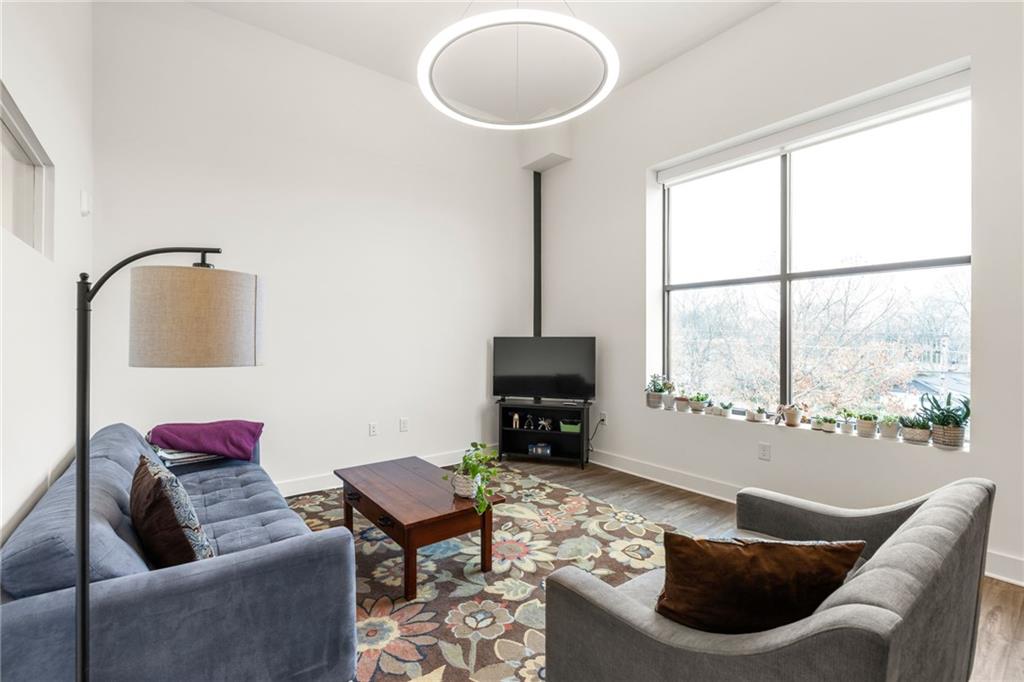 108 Park Place, Unit 306 Decatur, GA 30030 - Photo 2 of 12