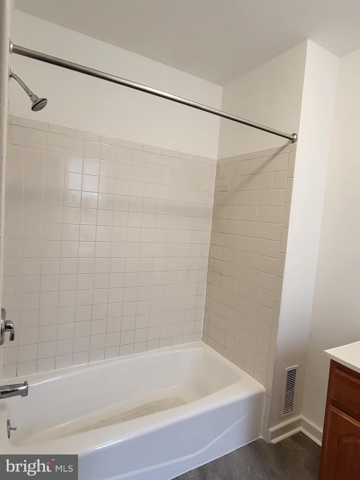 1205 Elm Street Reading, PA 19604 - Photo 15 of 29