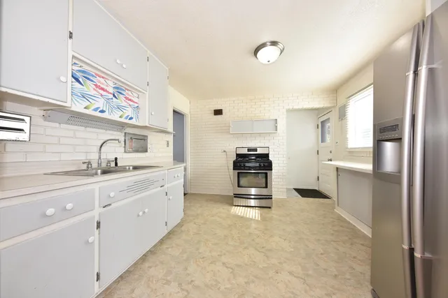 $239,000 | 4707 West Sumac Place, Milwaukee, WI 53219