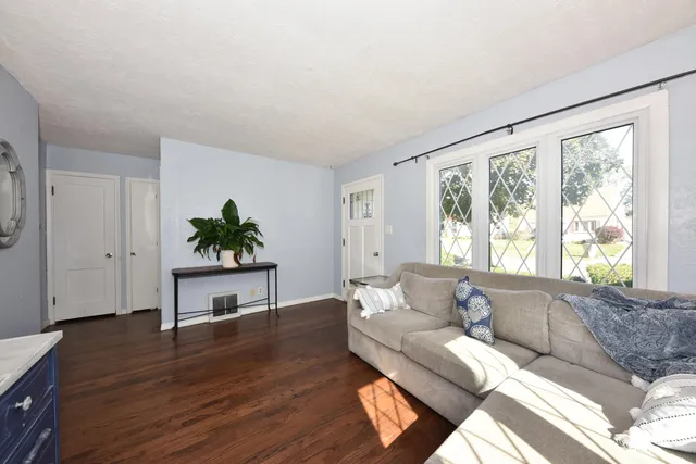 $239,000 | 4707 West Sumac Place, Milwaukee, WI 53219