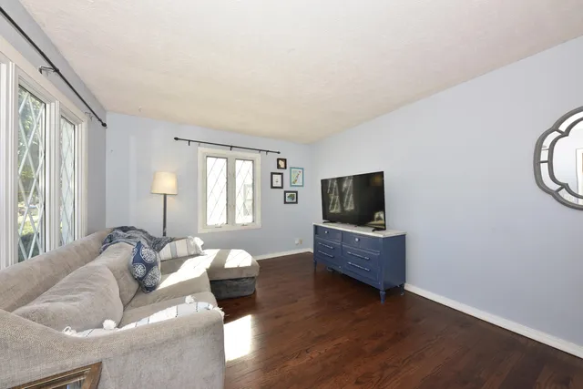 $239,000 | 4707 West Sumac Place, Milwaukee, WI 53219