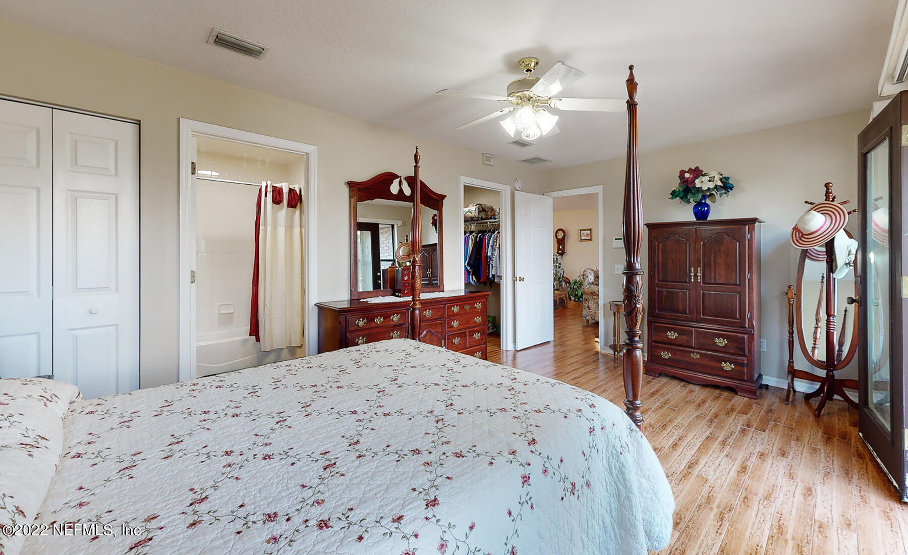 6120 Twin Lakes Road Keystone Heights, FL 32656 - Photo 22 of 54 Bed Owner