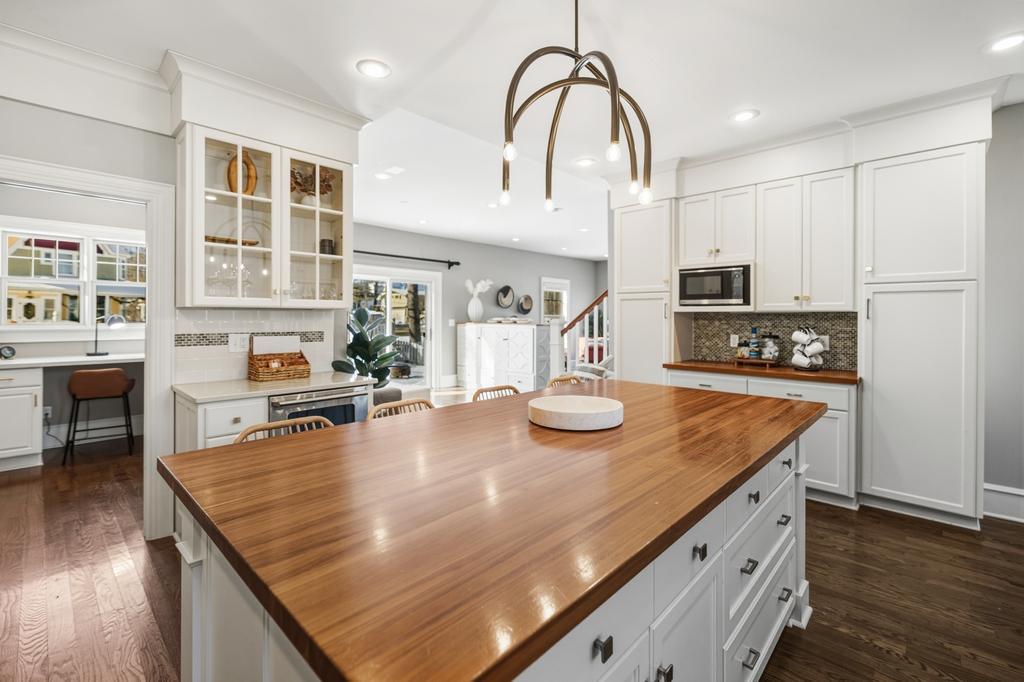 185 West Lake Street Excelsior, MN 55331 - Photo 19 of 95