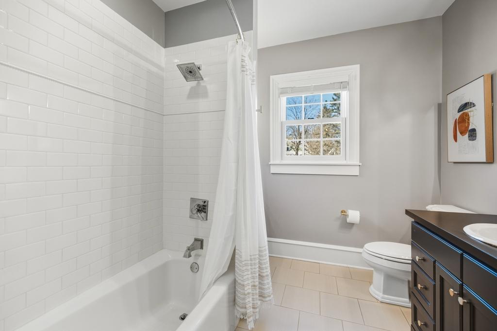 185 West Lake Street Excelsior, MN 55331 - Photo 52 of 95