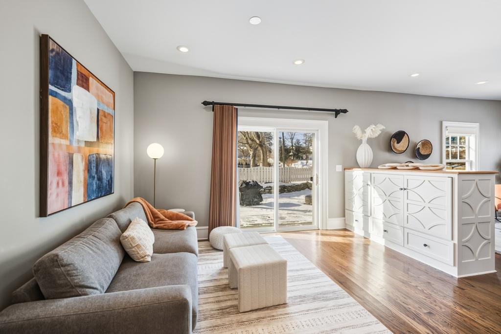 185 West Lake Street Excelsior, MN 55331 - Photo 9 of 95