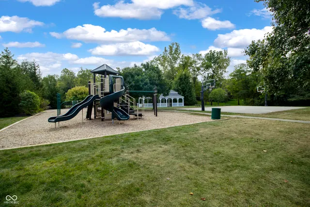 $399,000 | 13562 Creekridge Lane, Fishers, IN 46055