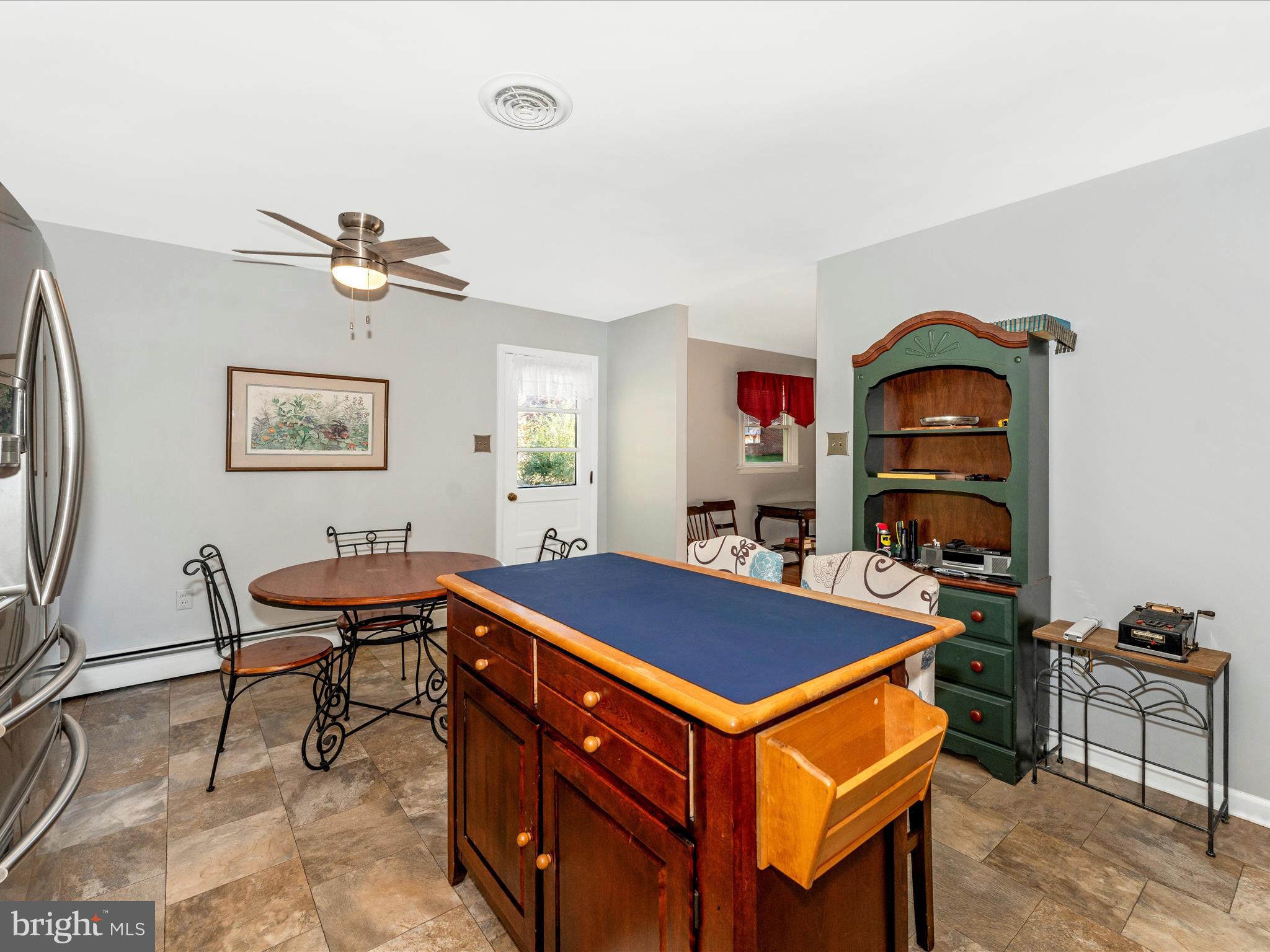 28 Emmert Road Hagerstown, MD 21740 - Photo 12 of 53 Kitchen