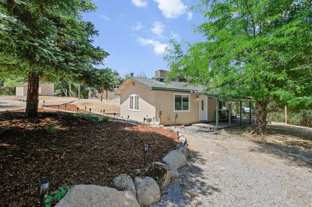 $599,000 | 6949 Rector Creek Road, Igo, CA 96047