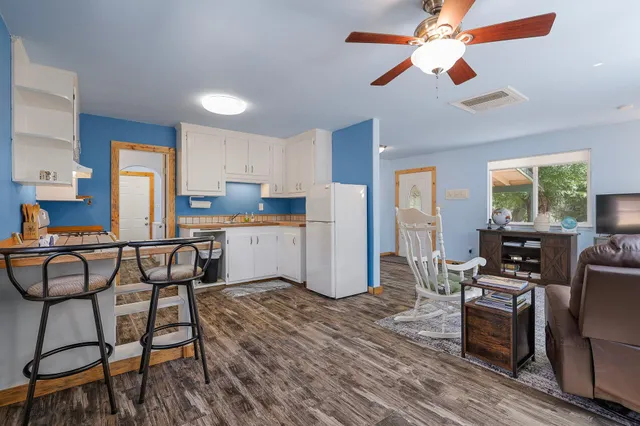 $599,000 | 6949 Rector Creek Road, Igo, CA 96047