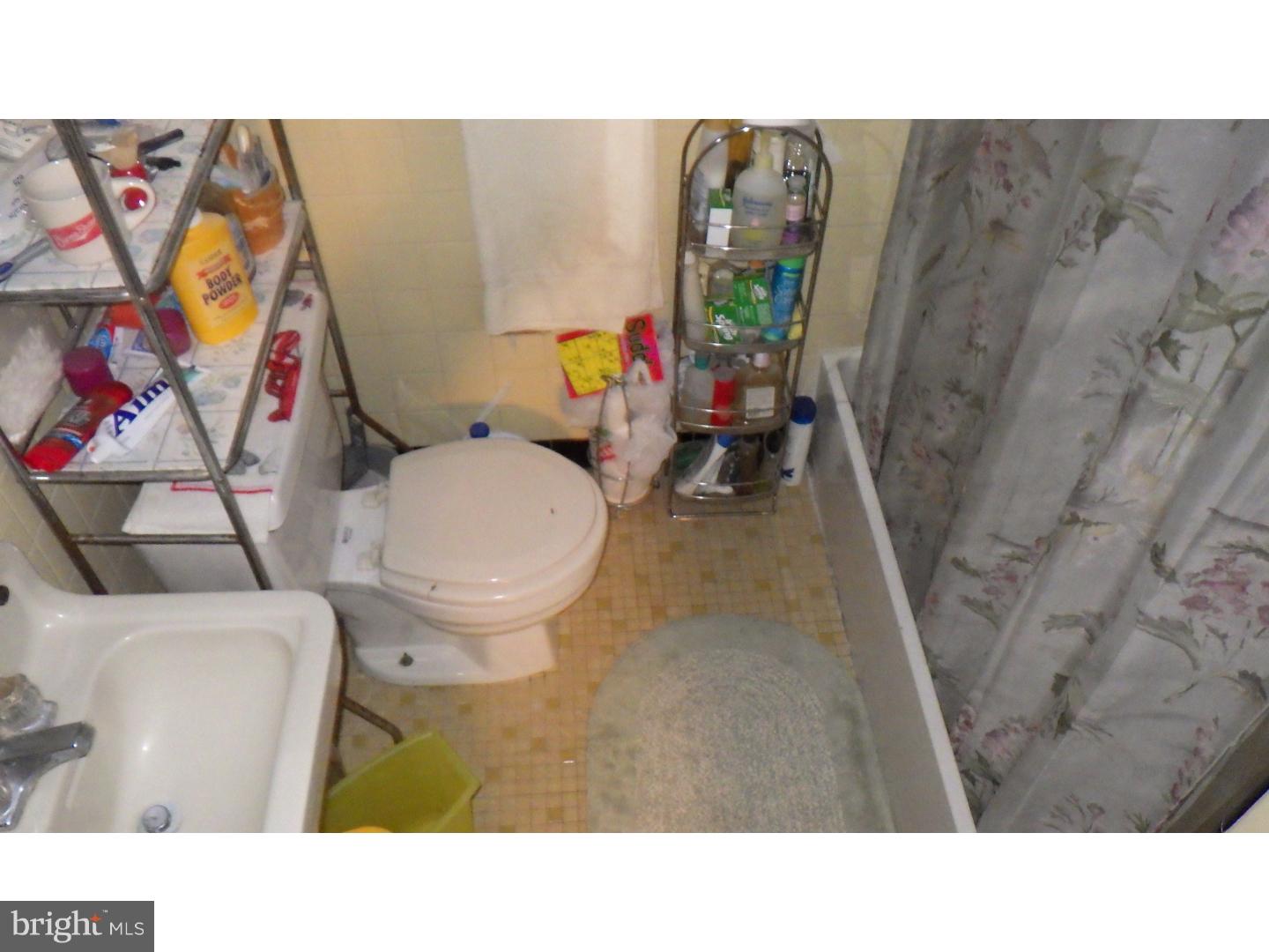 111 Branford Road Darby, PA 19023 - Photo 3 of 6