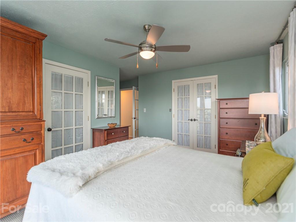 19 Bent Tree Road Asheville, NC 28804 - Photo 25 of 37 Gallery Image 25
