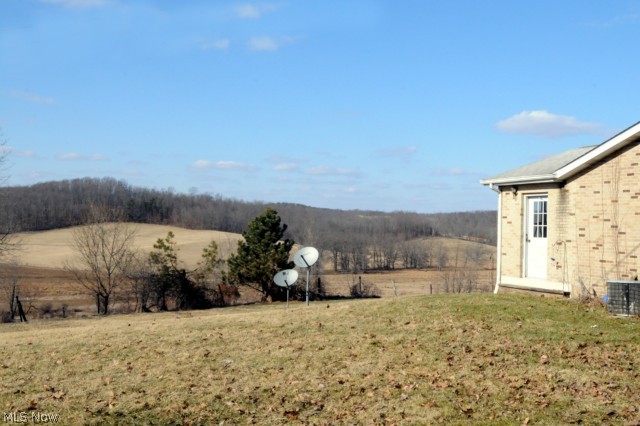 22337 McCoy Road Quaker City, OH 43773 - Photo 5 of 12 Gallery Image 5