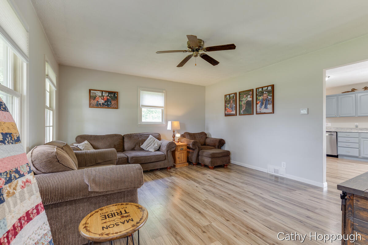 8152 Murphy Road Lyons, MI 48851 - Photo 5 of 70 8152_Murphy_CATHY-55