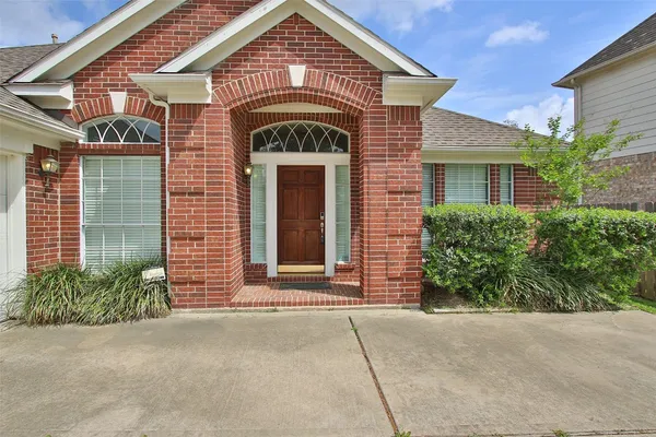 $2,200 | 9822 Therrell Drive, Houston, TX 77064