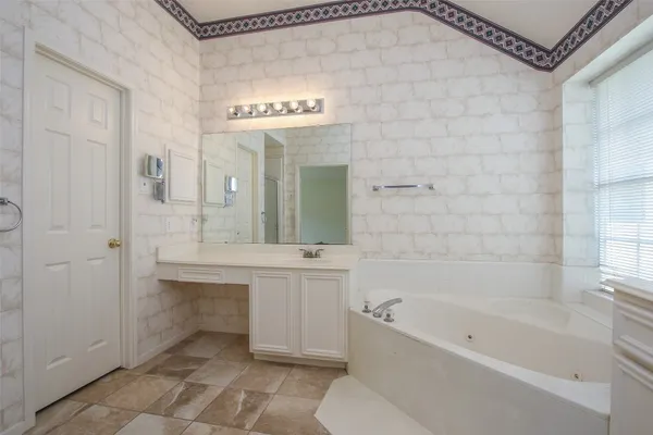 $2,200 | 9822 Therrell Drive, Houston, TX 77064