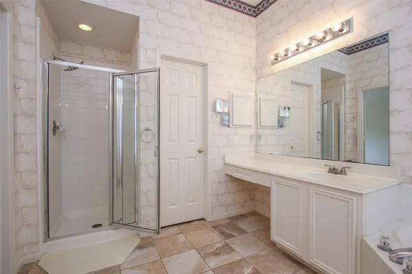$2,200 | 9822 Therrell Drive, Houston, TX 77064