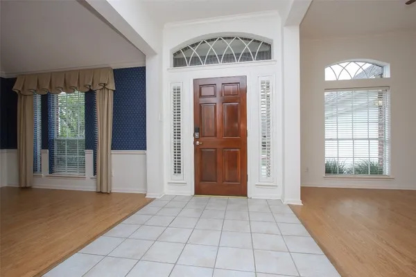 $2,200 | 9822 Therrell Drive, Houston, TX 77064