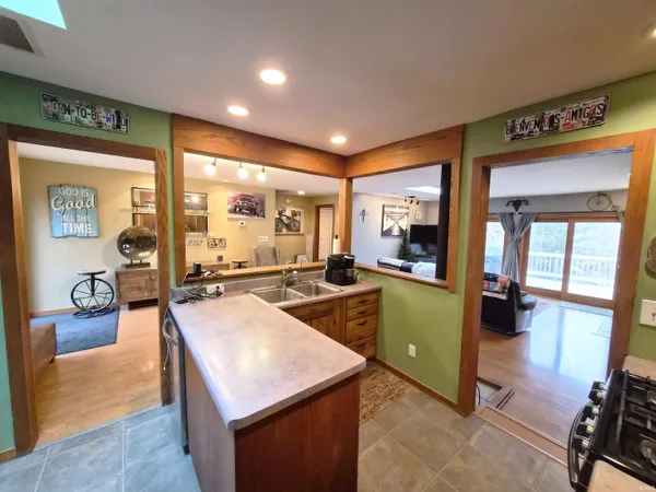 $292,000 | 564 East Pink Magnolia Drive, Winona Lake, IN 46590