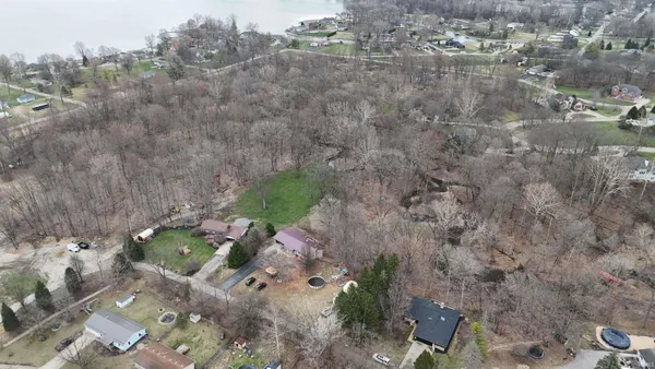 $292,000 | 564 East Pink Magnolia Drive, Winona Lake, IN 46590