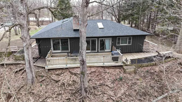 $292,000 | 564 East Pink Magnolia Drive, Winona Lake, IN 46590