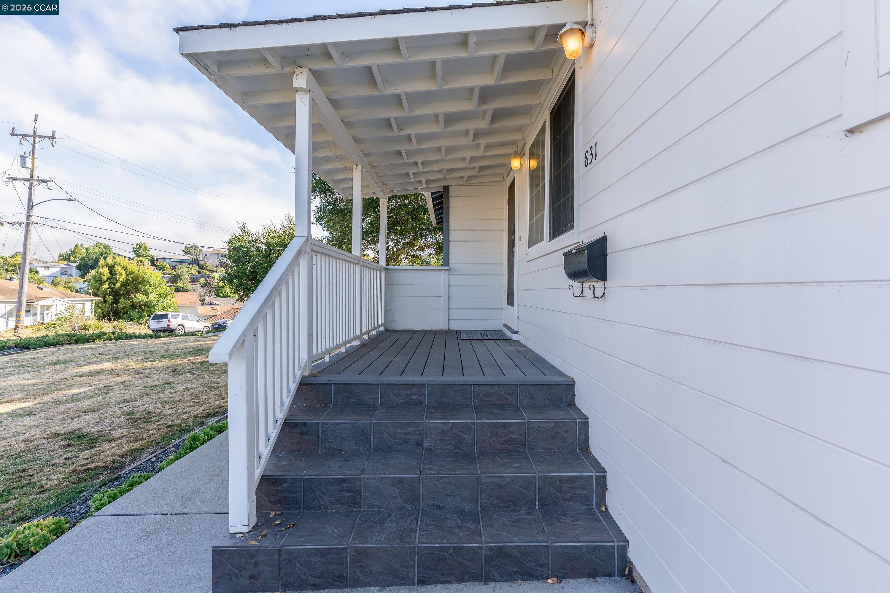 831 Fulton Way El Sobrante, CA 94803 - Photo 6 of 62