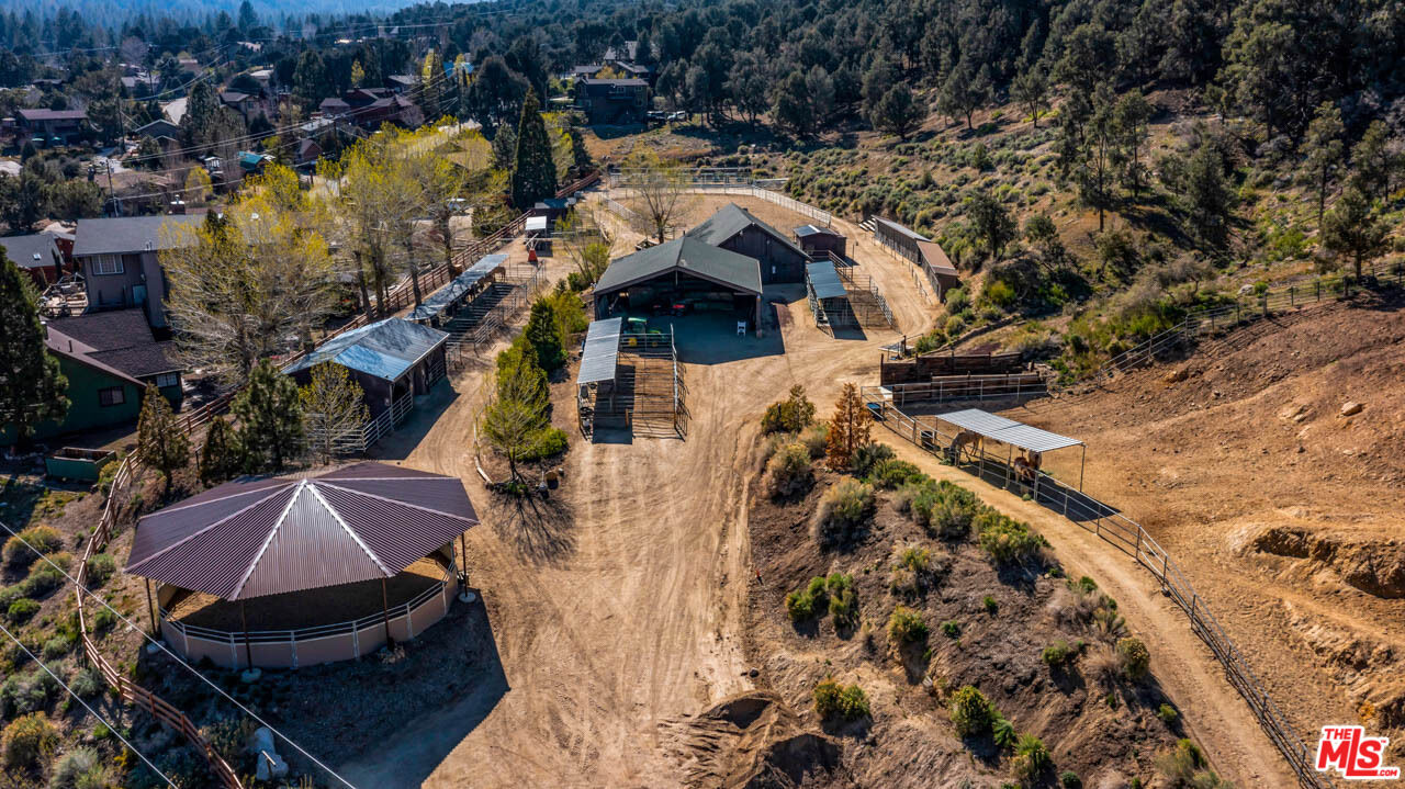 2800 Yukon Way Pine Mountain Club, CA 93222 - Photo 28 of 32