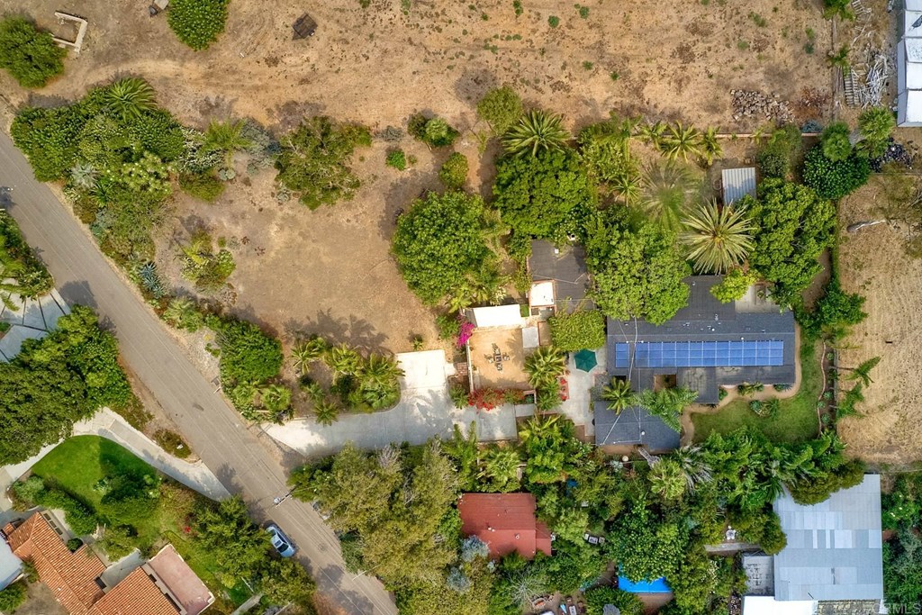 907 Normandy Road Encinitas, CA 92024 - Photo 3 of 25