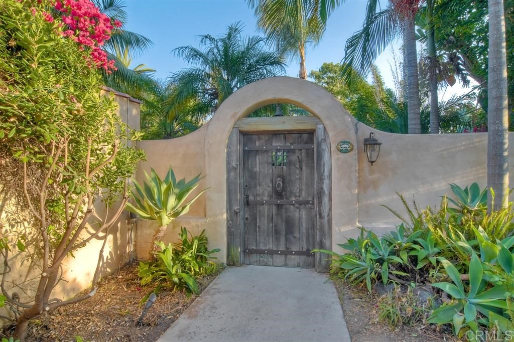 907 Normandy Road Encinitas, CA 92024 - Photo 5 of 25