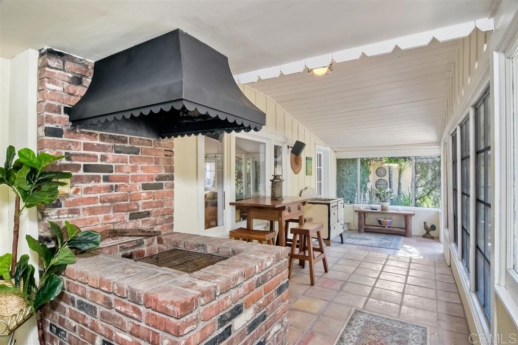 907 Normandy Road Encinitas, CA 92024 - Photo 6 of 25