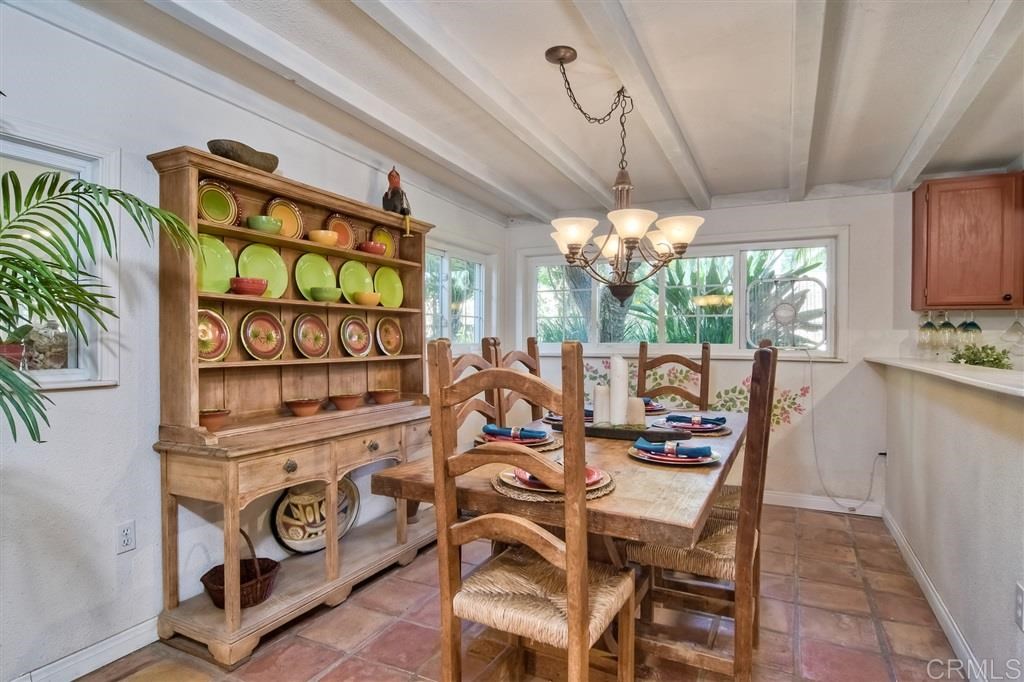 907 Normandy Road Encinitas, CA 92024 - Photo 10 of 25