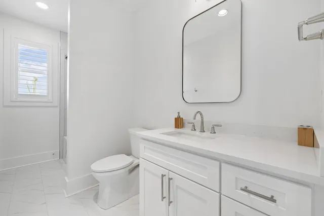 a view of a house with a floor