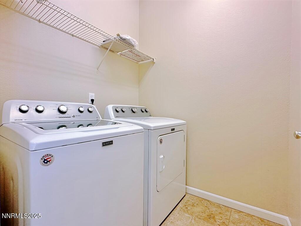 2180 Alamo Square Way Reno, NV 89509 - Photo 26 of 34 a utility room with dryer and washer